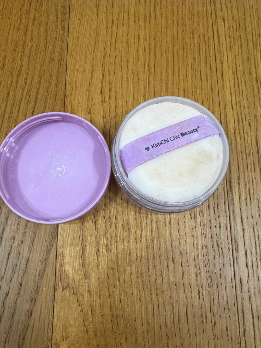 KinChi Chic Puff Puff Pass Set & Bake Powder - Lavender light purple PPP01